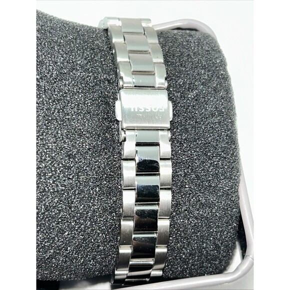 Fossil Women's Wrist Watch ES3165 - Picture 5 of 10